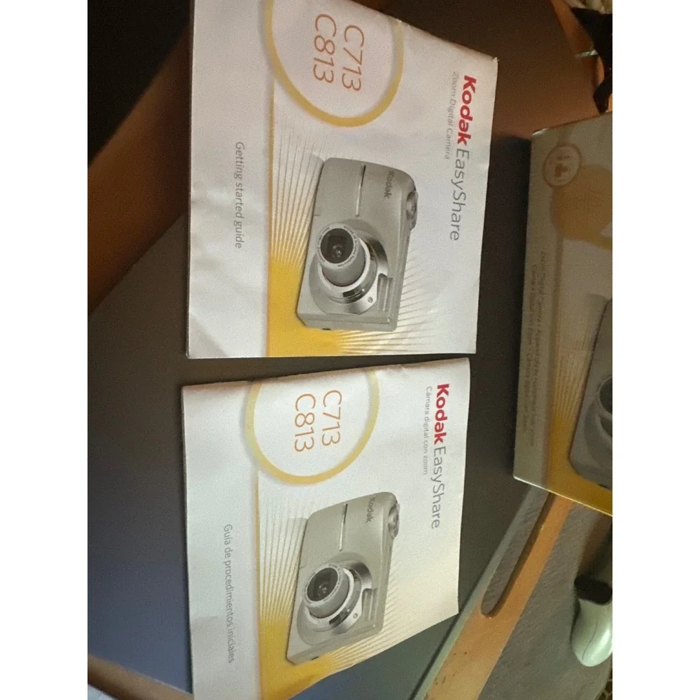 Kodak EasyShare C713 Digital Camera White 7.0MP 3x Zoom Parts Repair Bundle